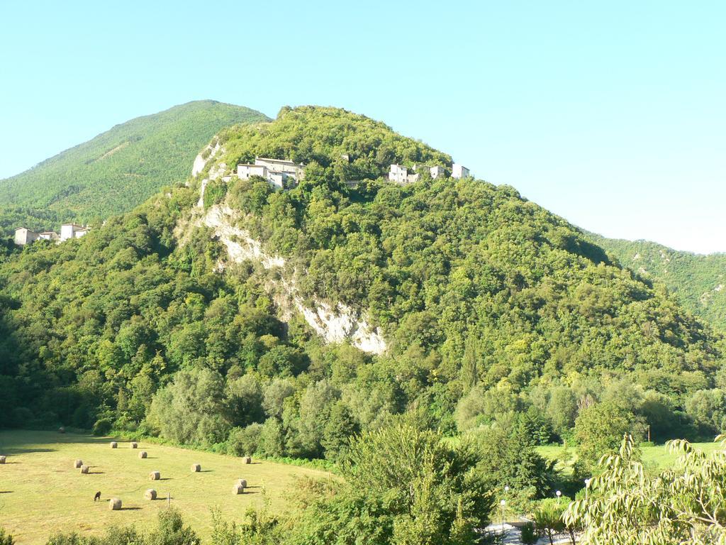 Agriturismo Casale La Palombara Cerreto di Spoleto Dış mekan fotoğraf